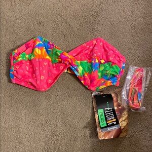 ***VINTAGE*** NWT ELECTRIC BEACH BY JANTZEN BIKINI TOP WITH REMOVABLE NECK STRAP